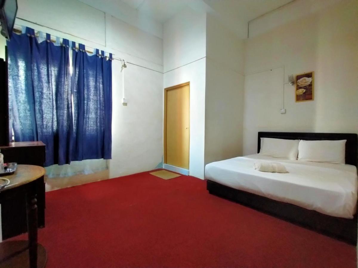 Spot On 89994 Rz Gold Hotel Kuala Kerai Ngoại thất bức ảnh